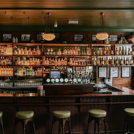 Adams Townhouse Frühstückspension *