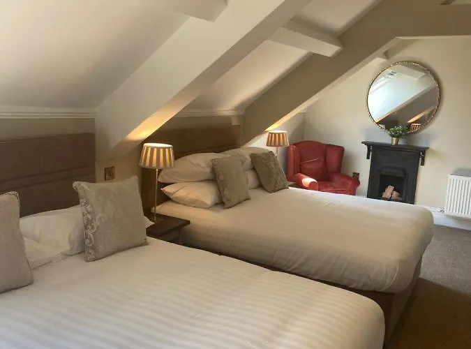 Adams Townhouse Bed & Breakfast *